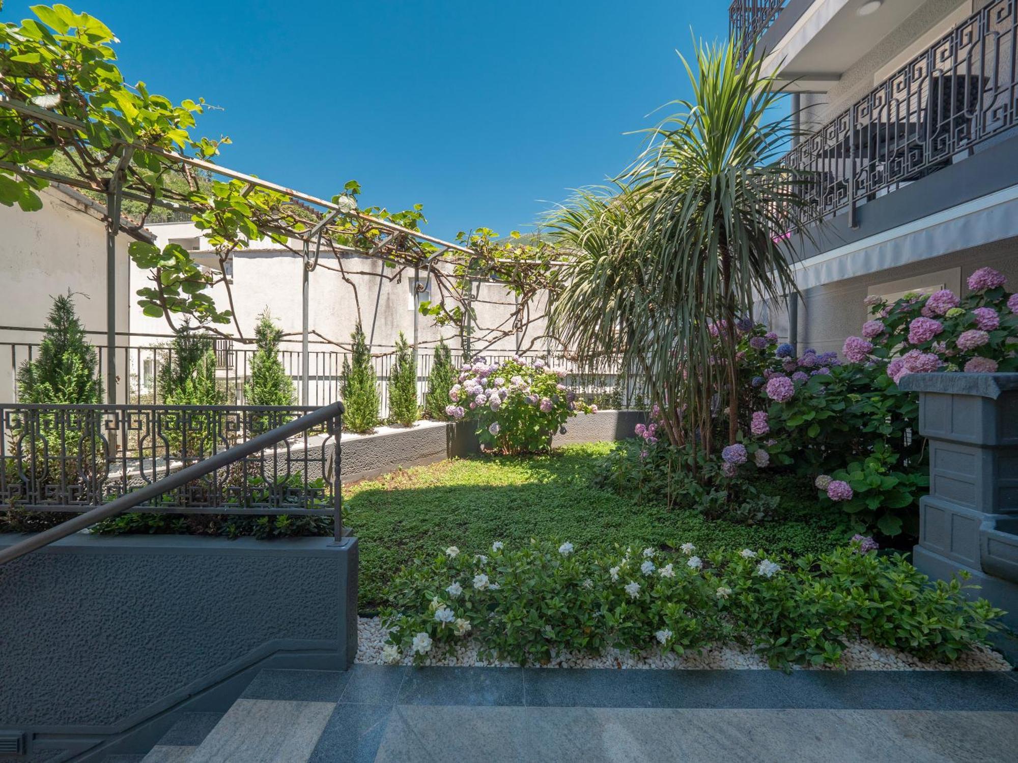 Apartments Cataleya Przno Свети-Стефан Экстерьер фото